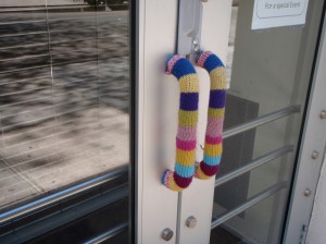 Yarn bombed door handles, Photo: Holli Yeoh